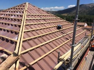 placa de fibrocemento bajo teja perfil mixto